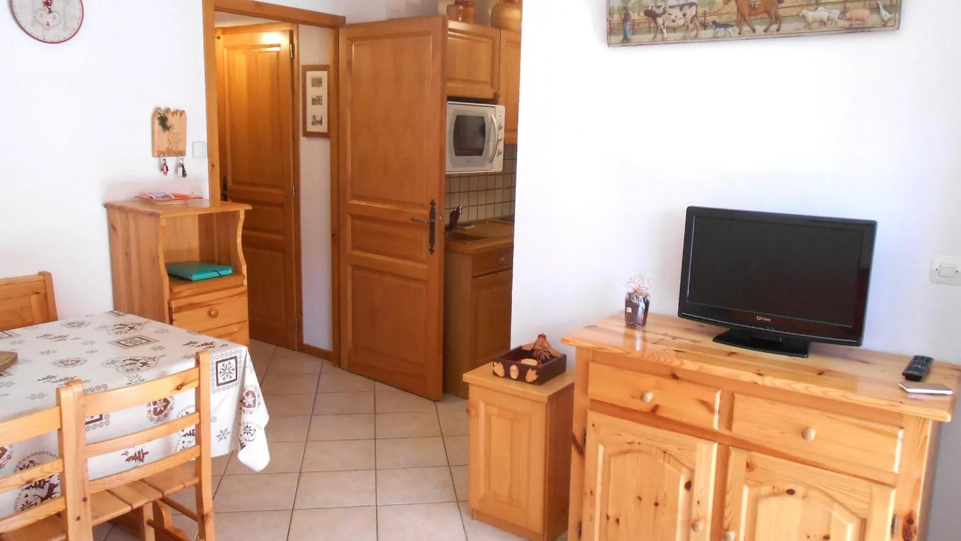 Apartment Studio Cosy Avec Terrasse Au Centre Du Grand-Bornand, Proche Des Pistes Et Commerces - Fr-1-467-83 Le Grand-Bornand